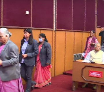 प्रतिपक्षी एमालेले गर्‍यो राष्ट्रियसभा बैठक बहिष्कार